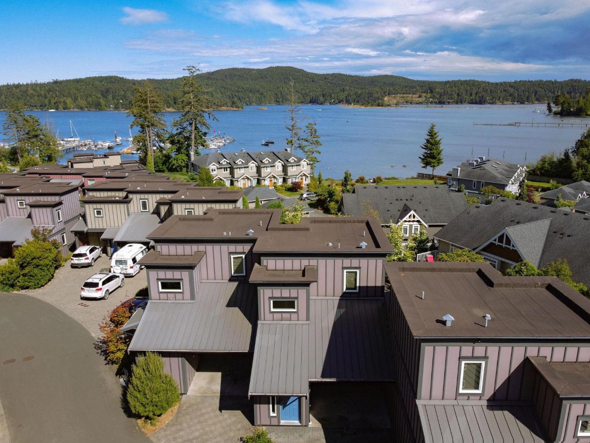Sooke Harbour Resort & Marina Bagian luar foto
